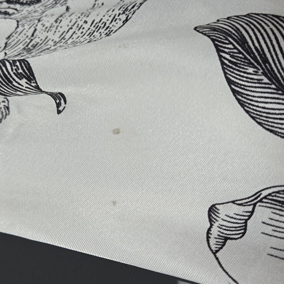 Soma Intimates Gown and Robe Black White Sexy Lace Accents Ties on Side Size L - Picture 10 of 14